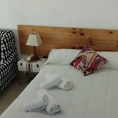 Apartment Resting In A Typical District Near Everything *