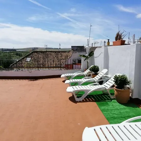 Resting In A Typical District Near Everything Cordoue