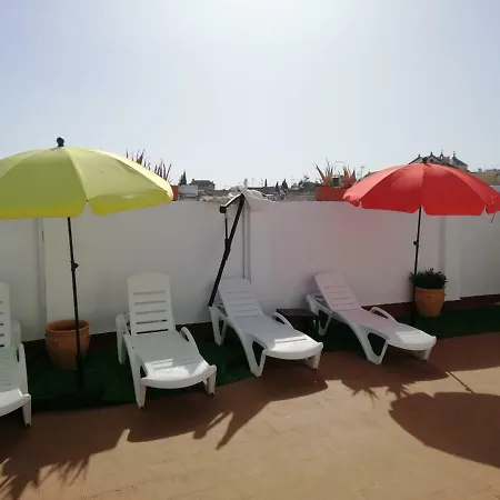 Resting In A Typical District Near Everything * Cordoue