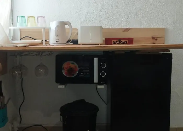 Resting In A Typical District Near Everything קורדובה