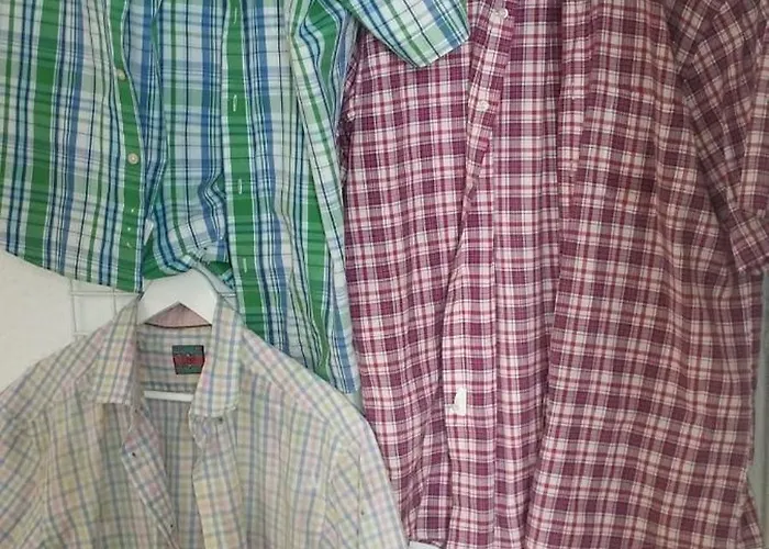 Resting In A Typical District Near Everything דירה *